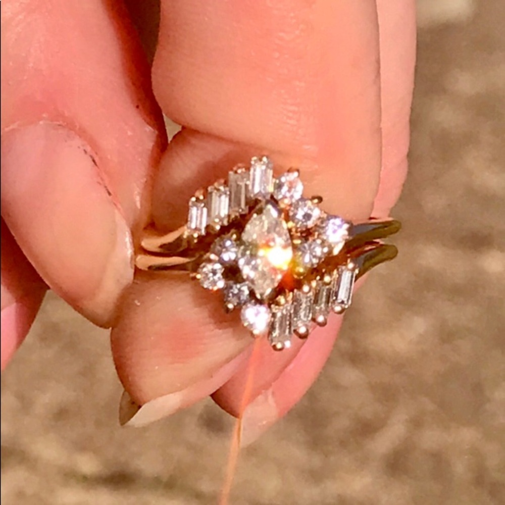 ❌❌❌SOLD❌❌❌DIAMONDS IN 14 KT GOLD RING - Picture 4 of 16